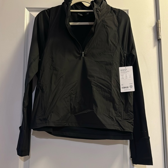 Top - Picture 1 of 4